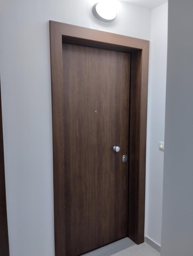 Ferienwohnung Romeo Isimeriahomz Thessaloniki Exterior foto